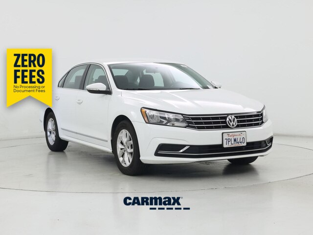 White 2016 Volkswagen Passat Sedan Front-Wheel Drive Automatic