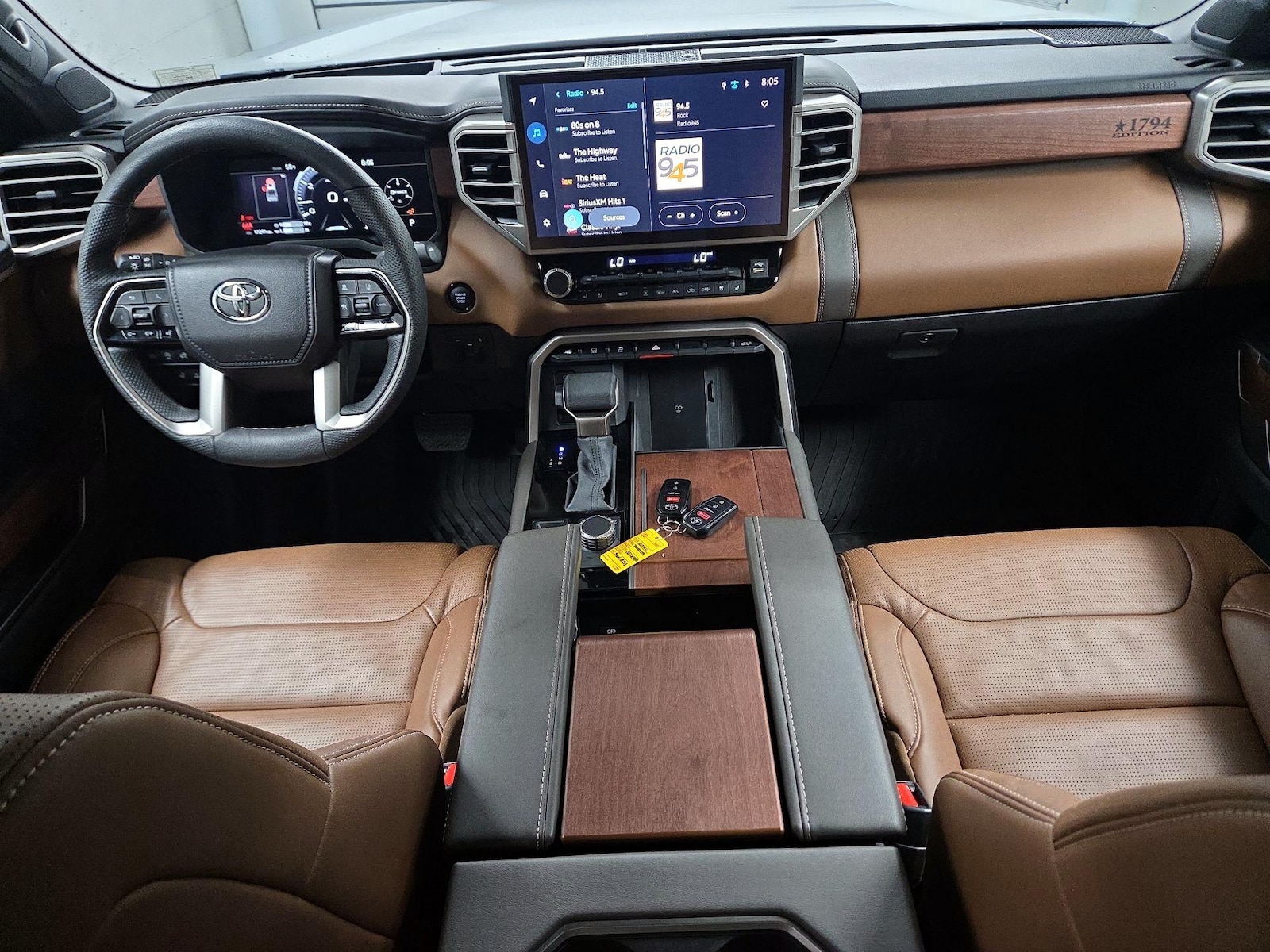 Apple CarPlay® & Android Auto™