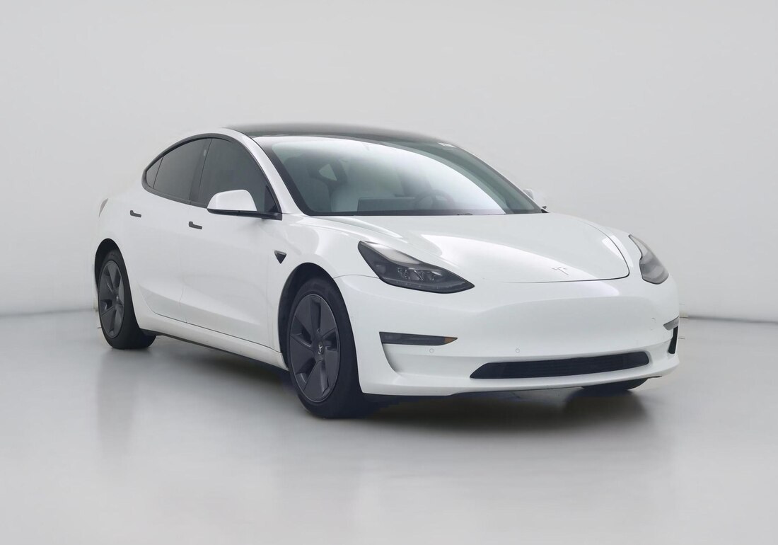2021 Tesla Model 3 Long Range All-Wheel Drive in White — CarMax photo