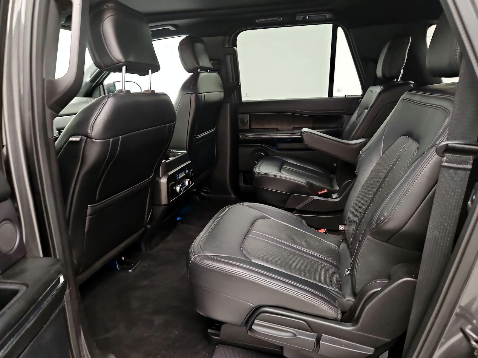 Rear Air Conditioning