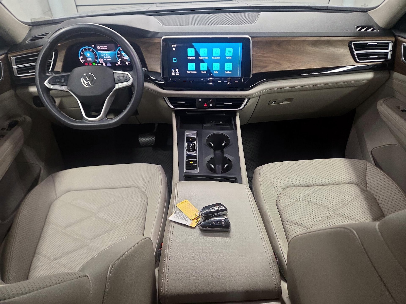 Apple CarPlay® & Android Auto™