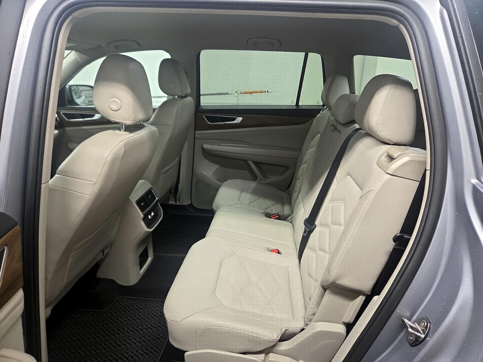 Rear Air Conditioning