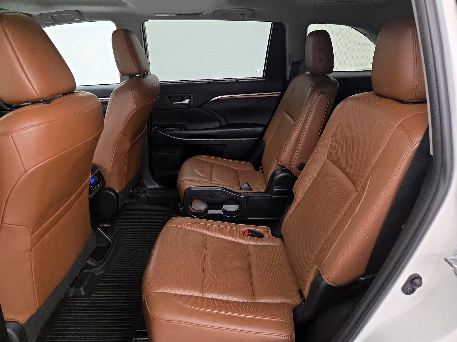 Rear Air Conditioning