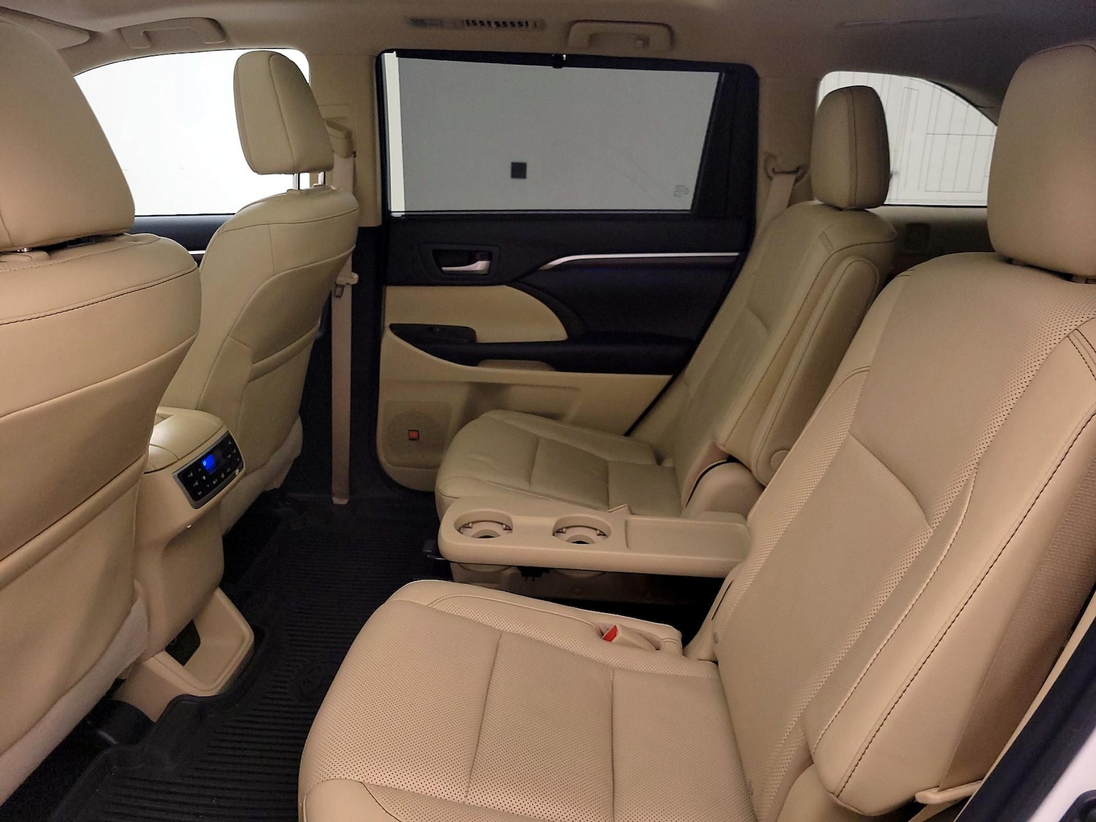 Rear Air Conditioning