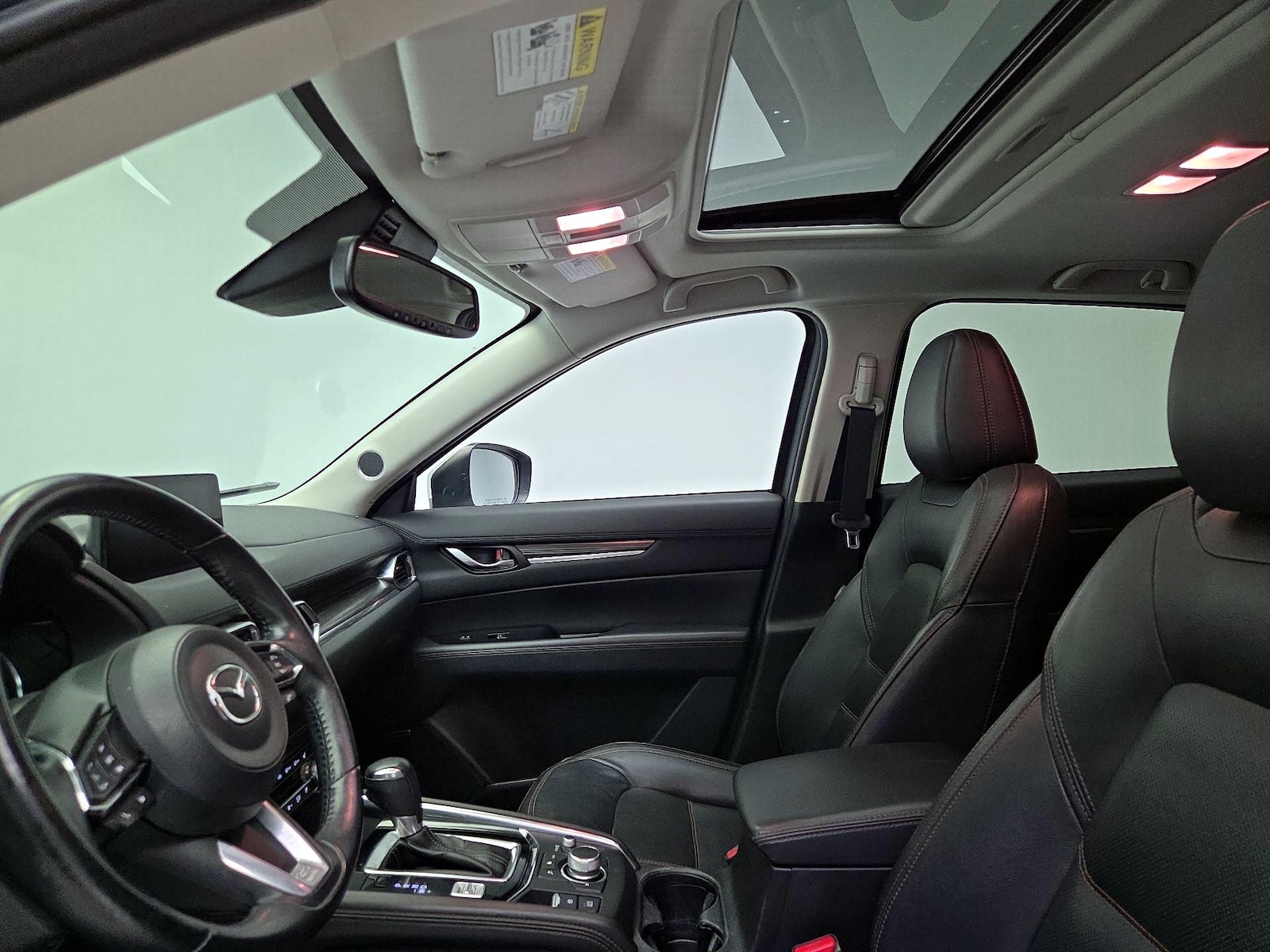 Sunroof(s) & Overhead Airbags