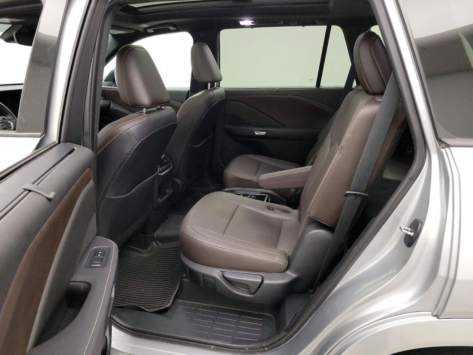 Rear Air Conditioning