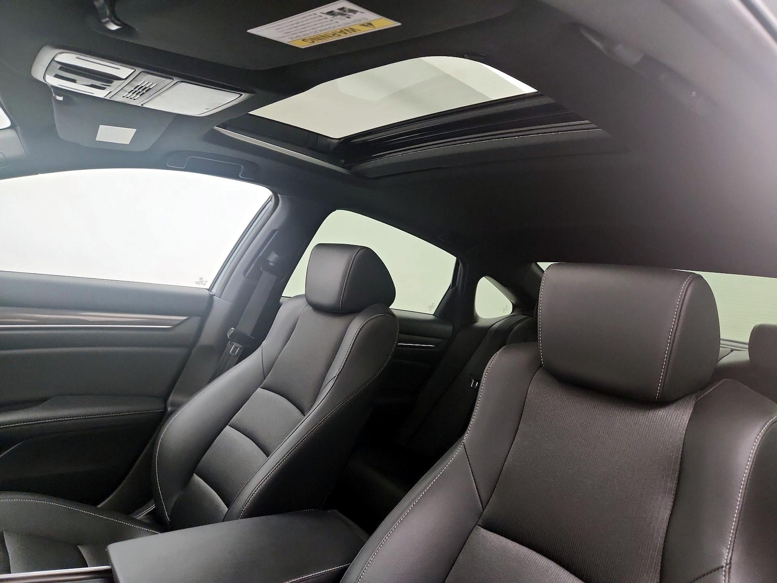 Sunroof(s) & Overhead Airbags