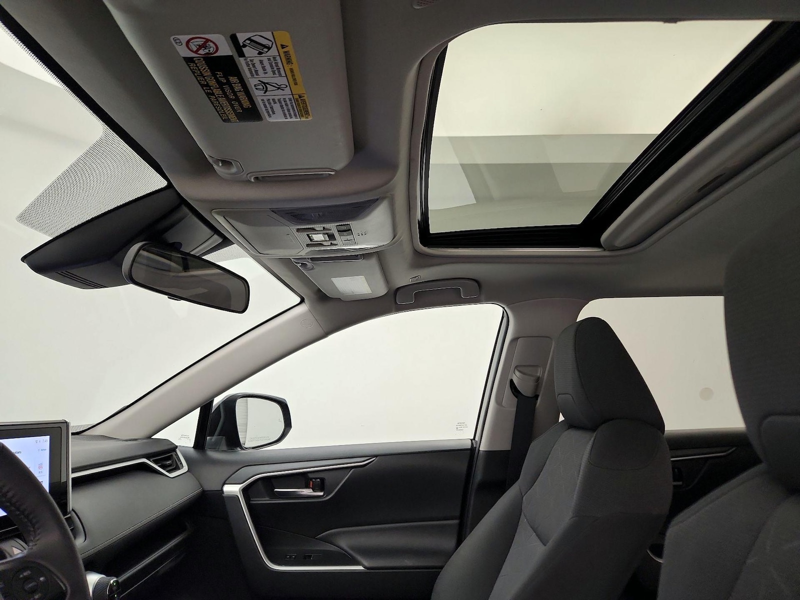 Sunroof(s) & Overhead Airbags