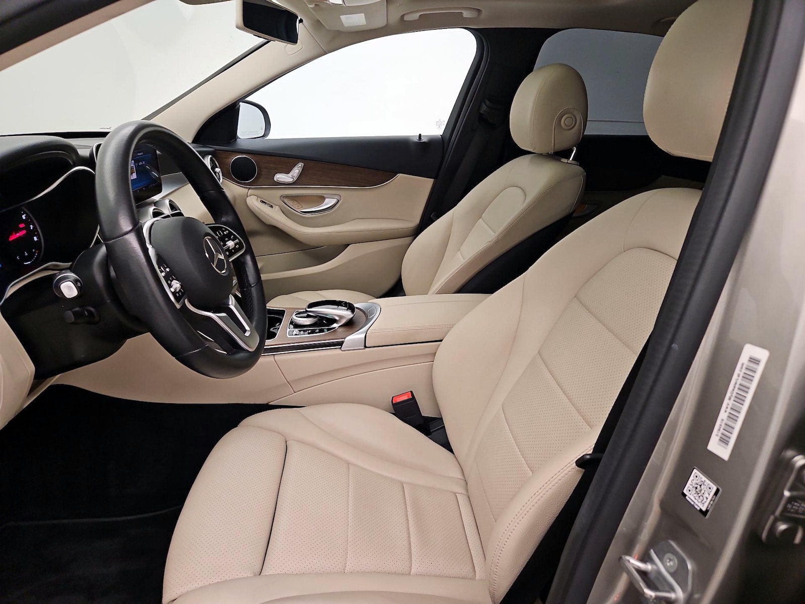 Power Seat(s) & Side Airbags