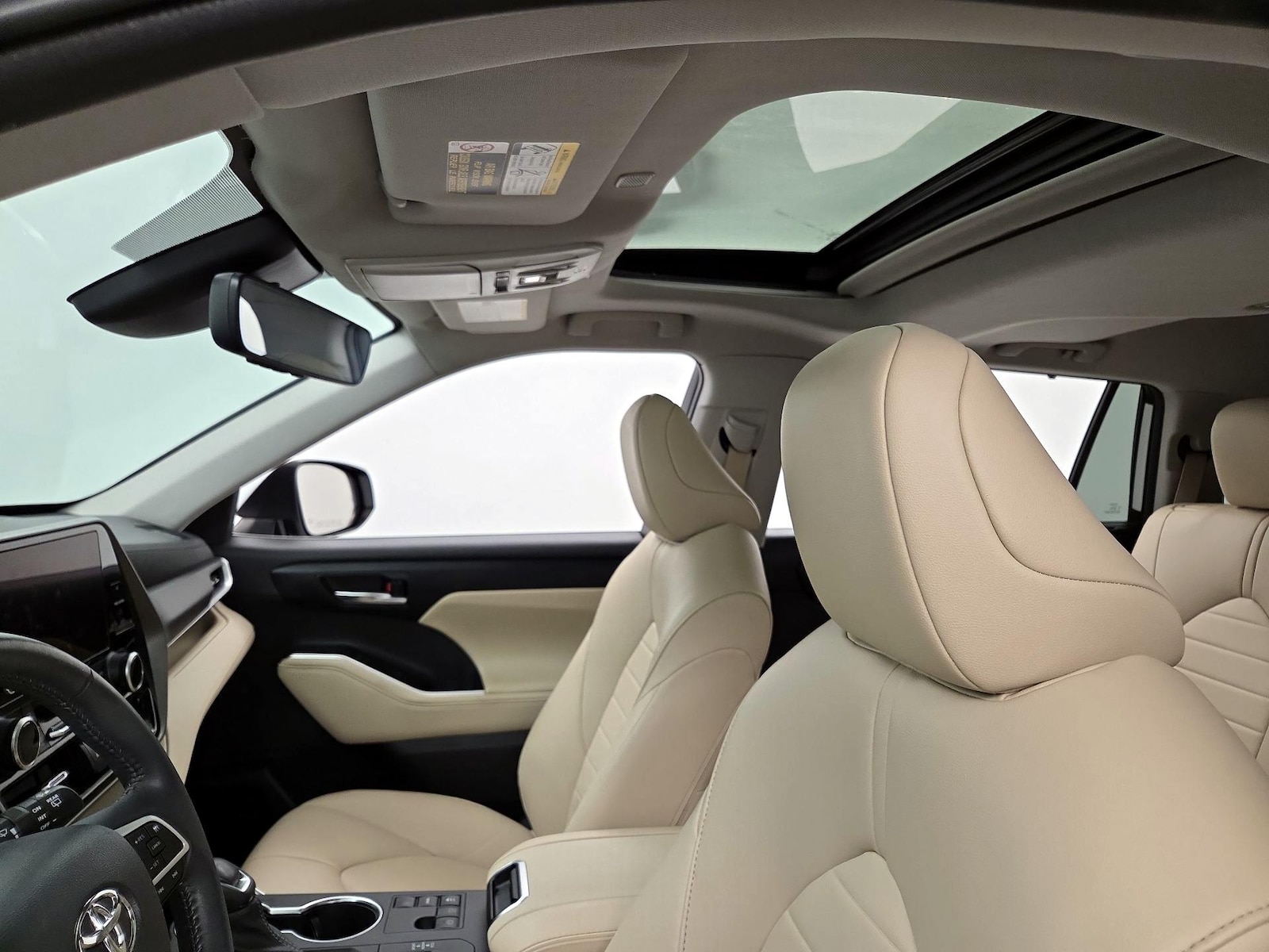 Sunroof(s) & Overhead Airbags