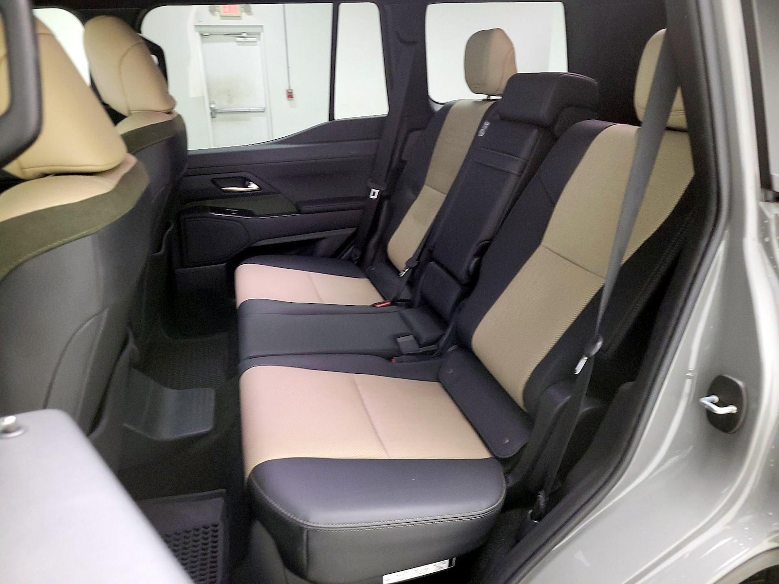 Rear Air Conditioning