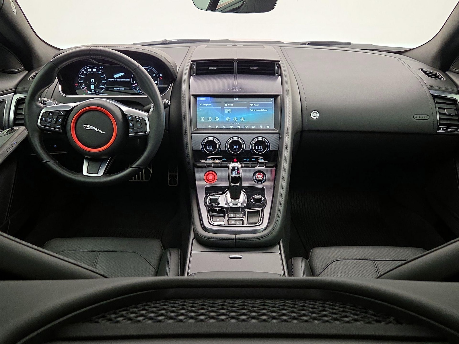 Apple CarPlay® & Android Auto™