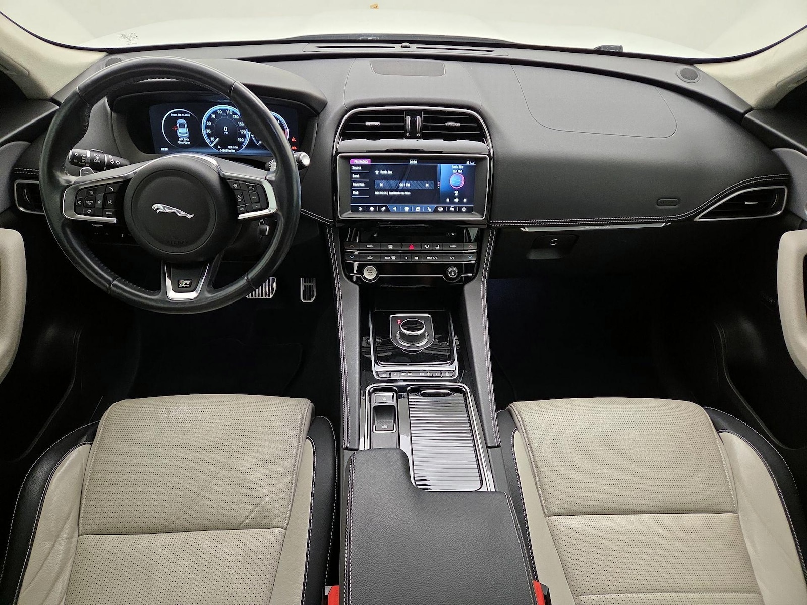 Apple CarPlay®