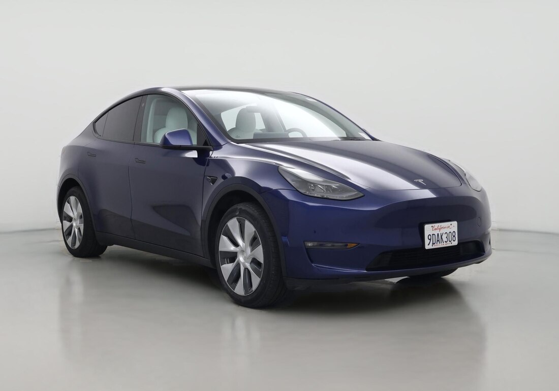 2022 Tesla Model Y Long Range All-Wheel Drive in Blue — CarMax photo