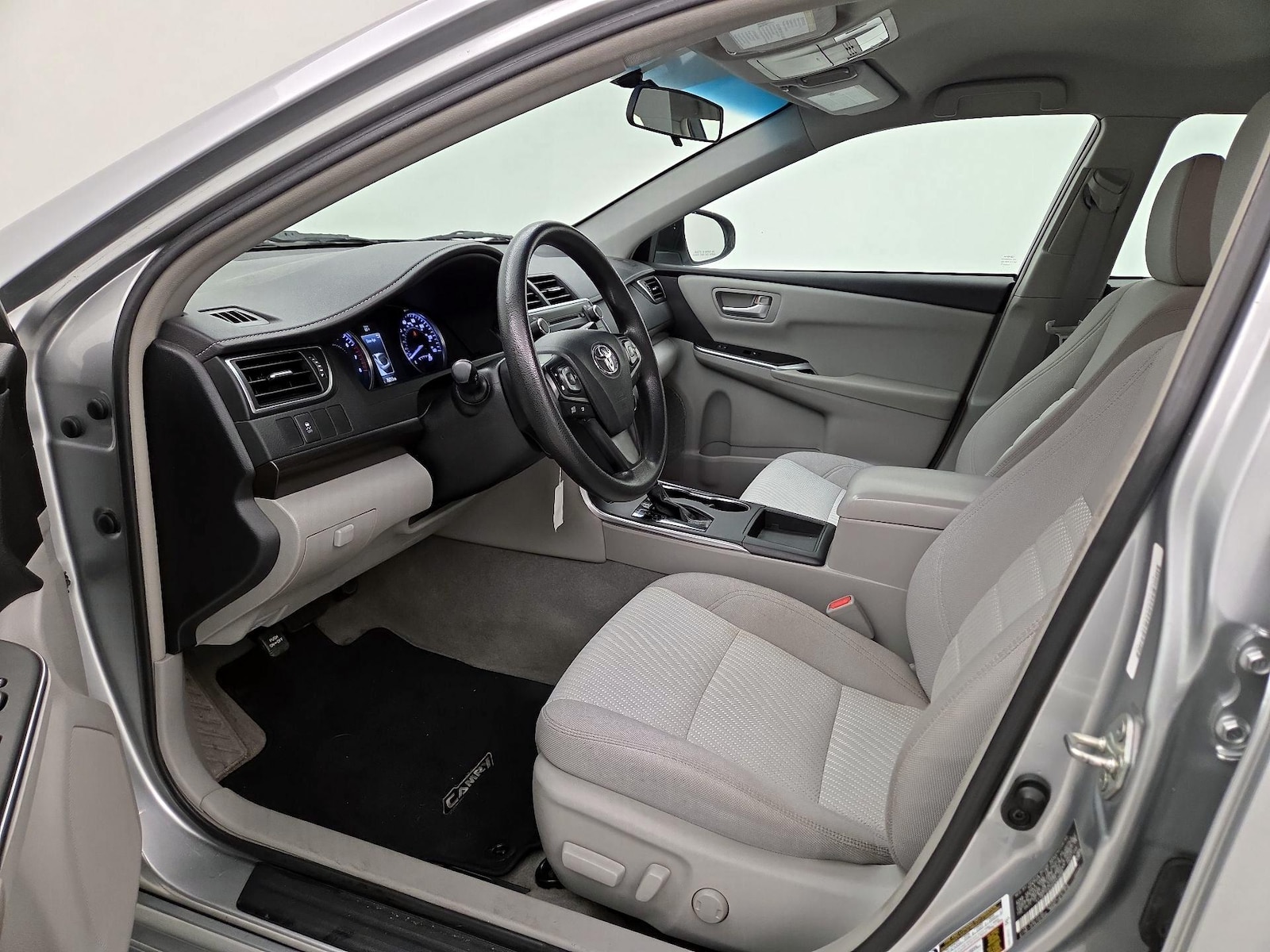 Power Seat(s) & Side Airbags