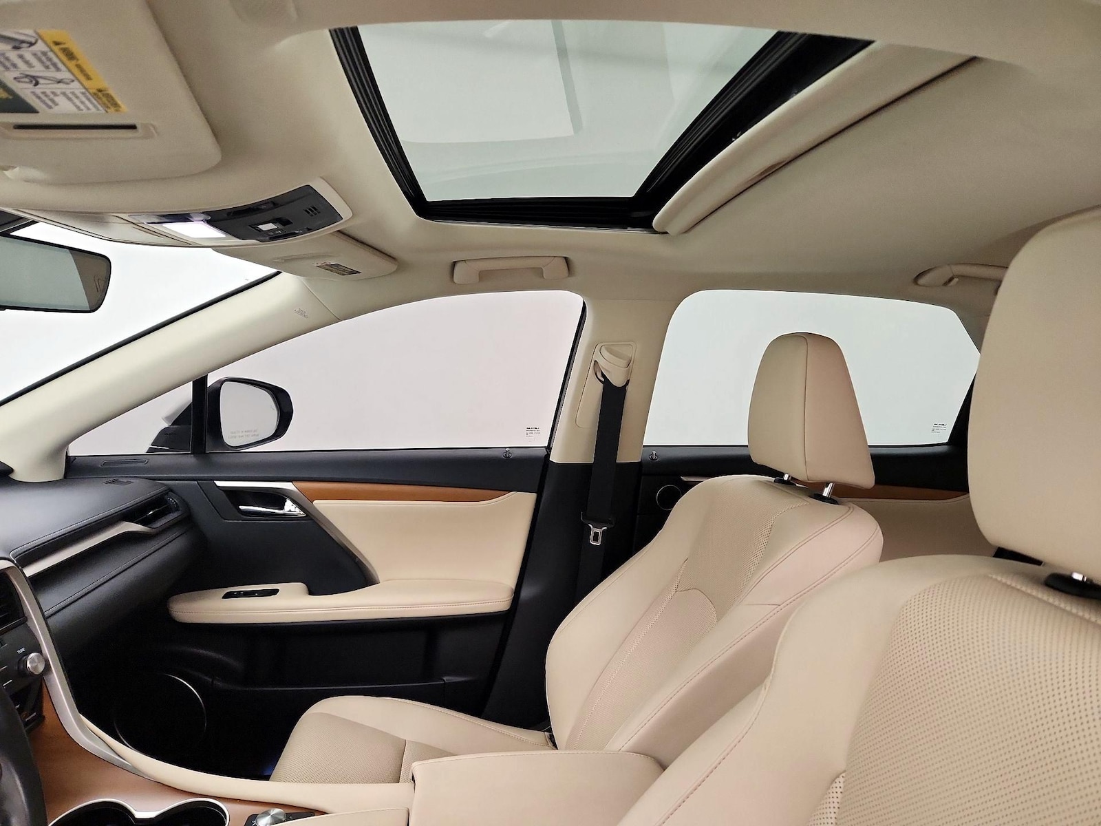 Sunroof(s) & Overhead Airbags