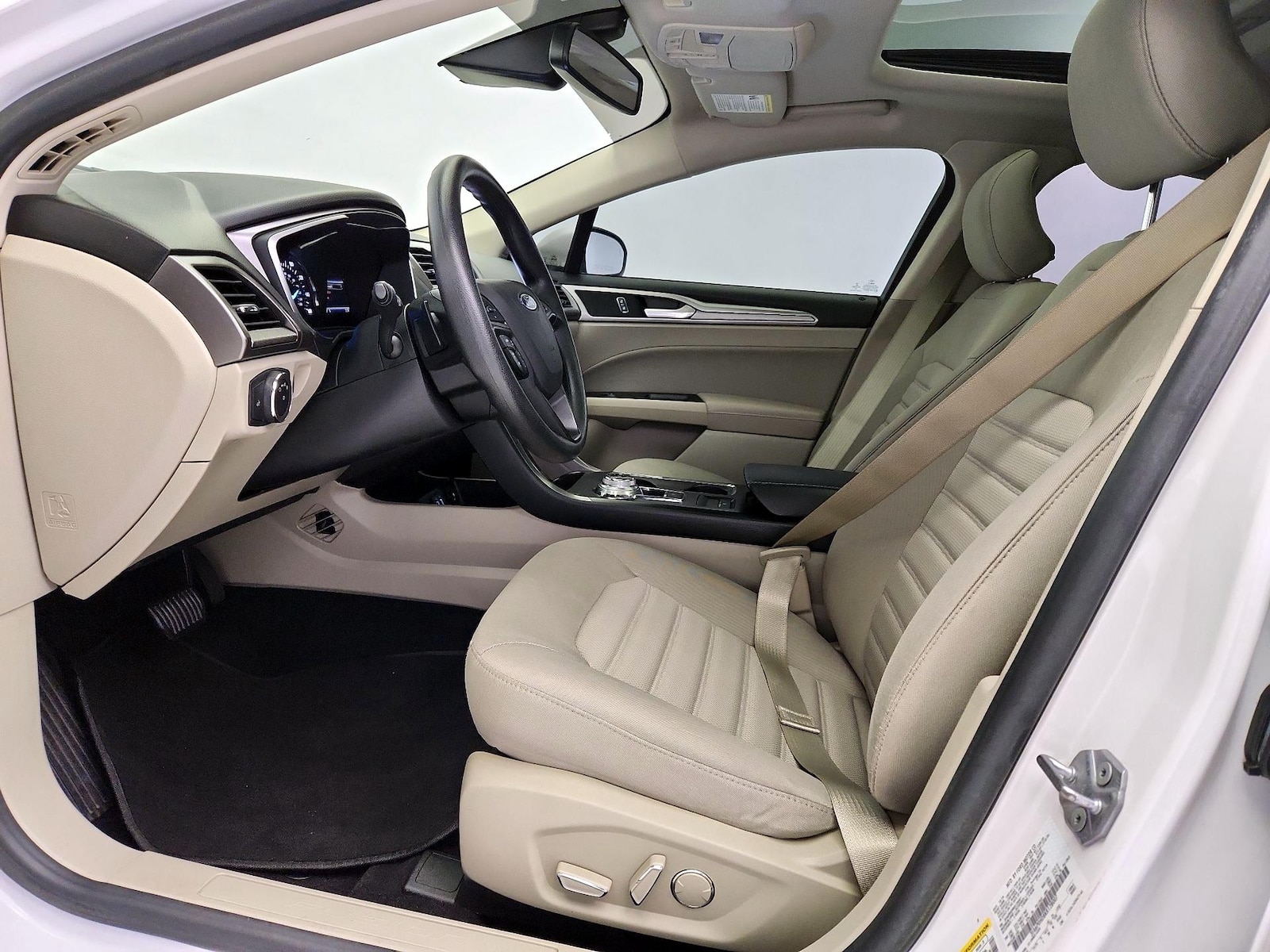 Power Seat(s) & Side Airbags