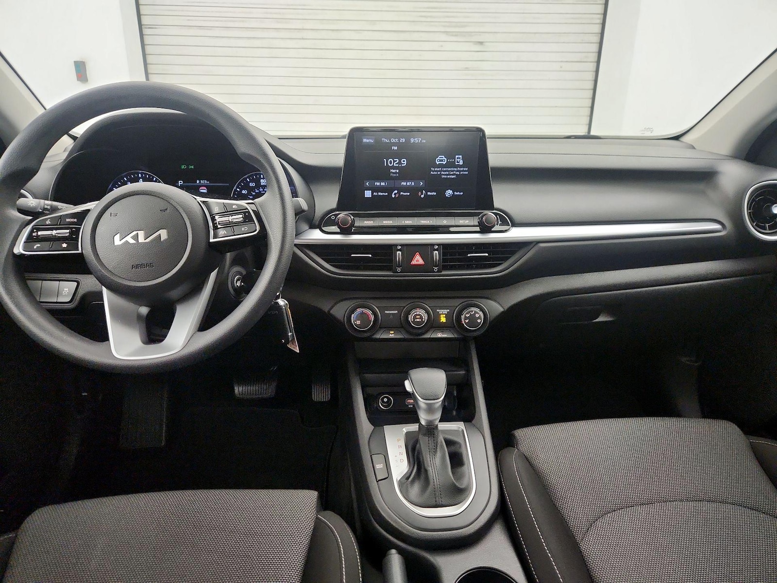 Apple CarPlay® & Android Auto™