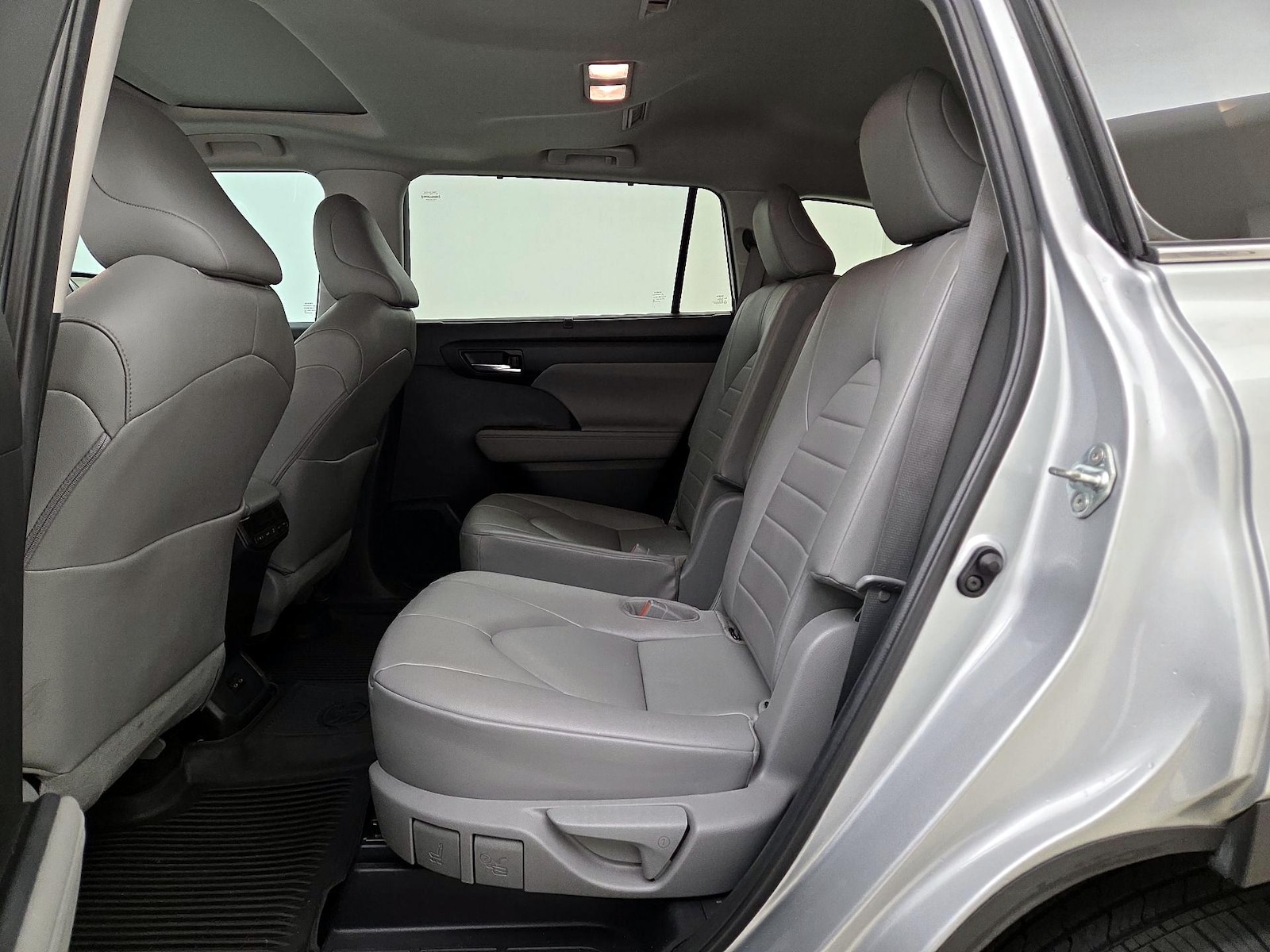 Rear Air Conditioning