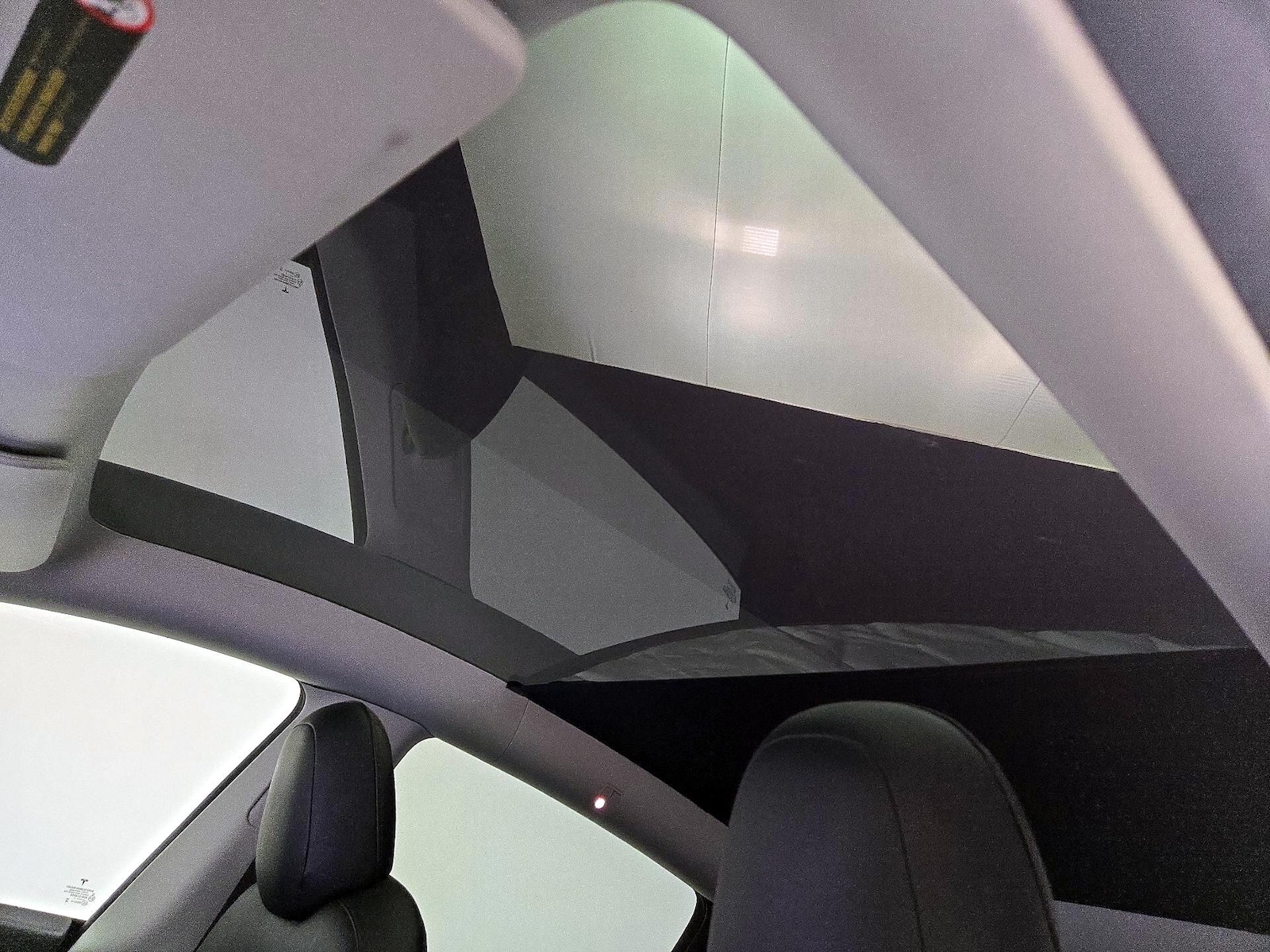Skylight(s) & Overhead Airbags
