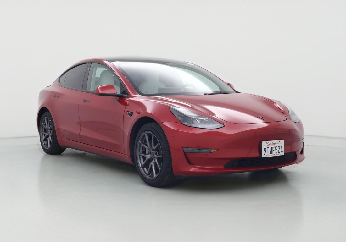 2022 Tesla Model 3 Rear-Wheel Drive in Red — CarMax photo