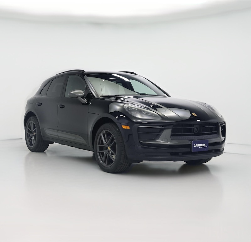 2023 Porsche Macan T