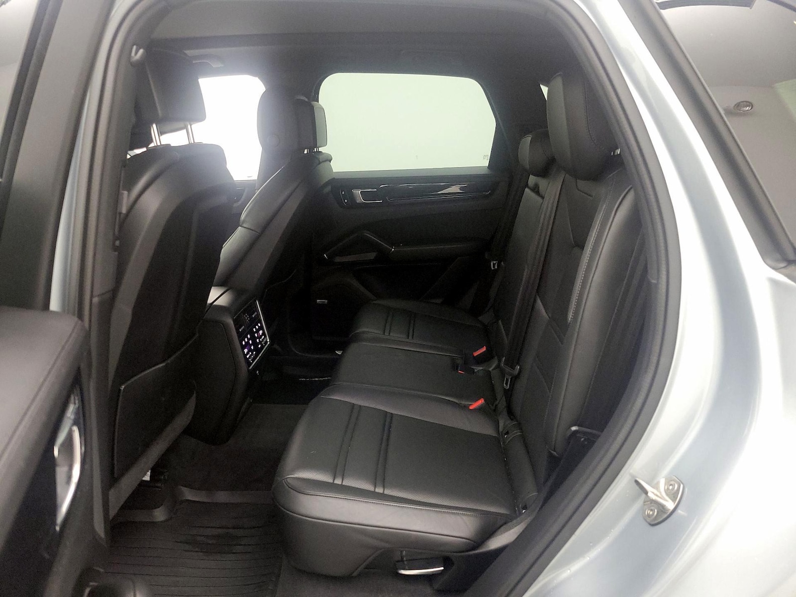 Rear Air Conditioning