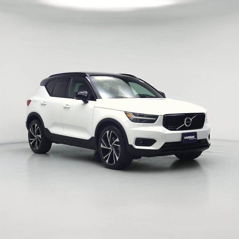 2022 Volvo XC40 T5 R-Design