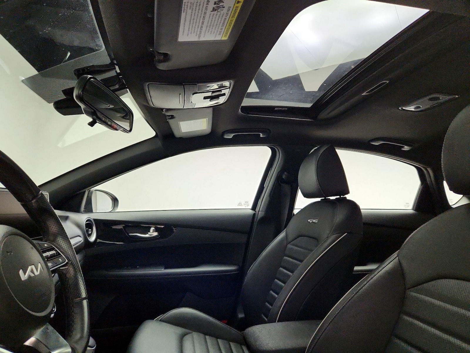 Sunroof(s) & Overhead Airbags