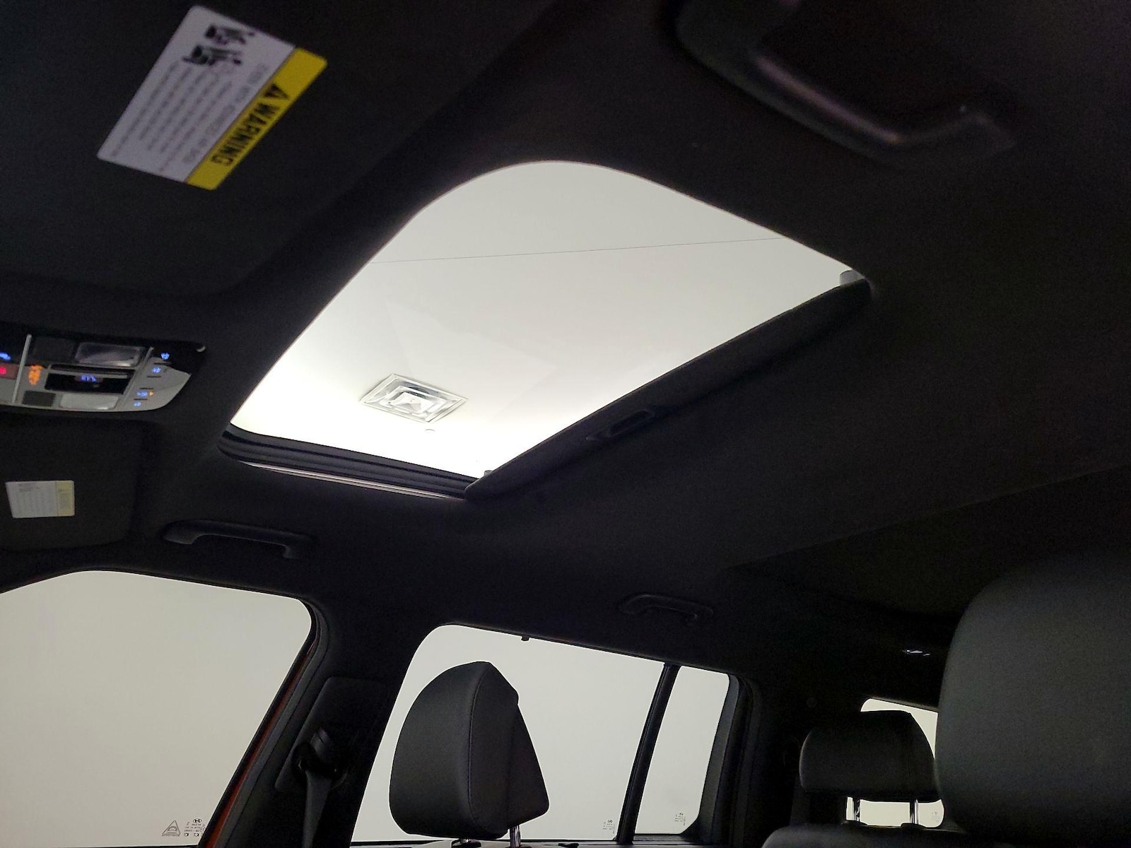 Sunroof(s) & Skylight(s)