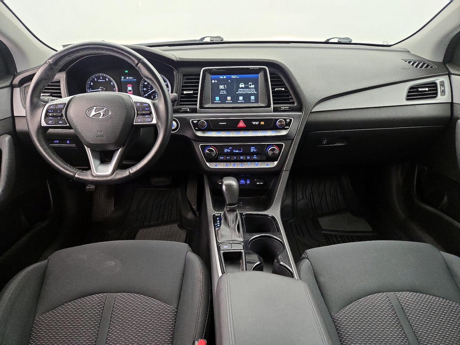 Apple CarPlay® & Android Auto™