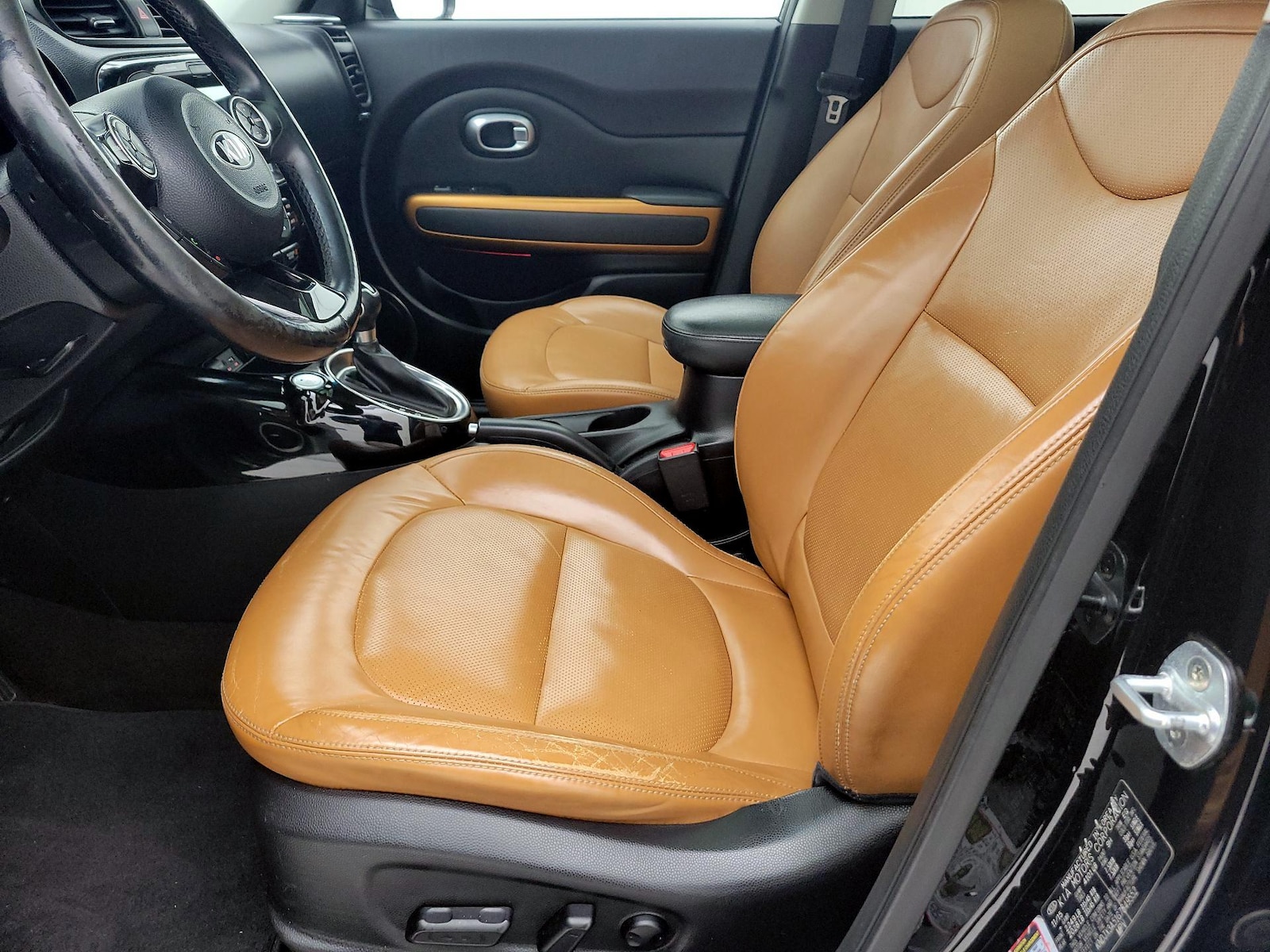 Power Seat(s) & A/C Seat(s)
