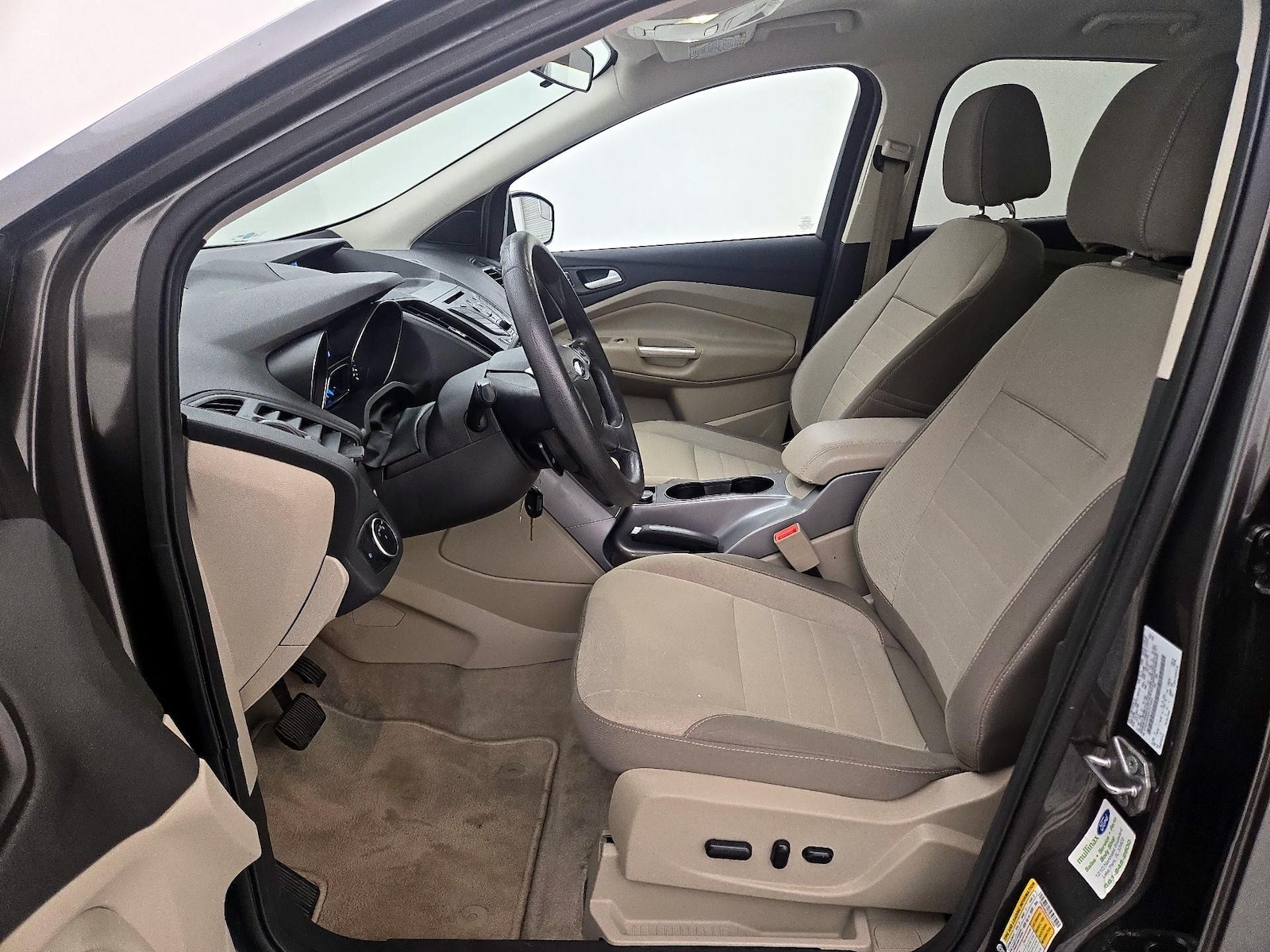 Power Seat(s) & Side Airbags