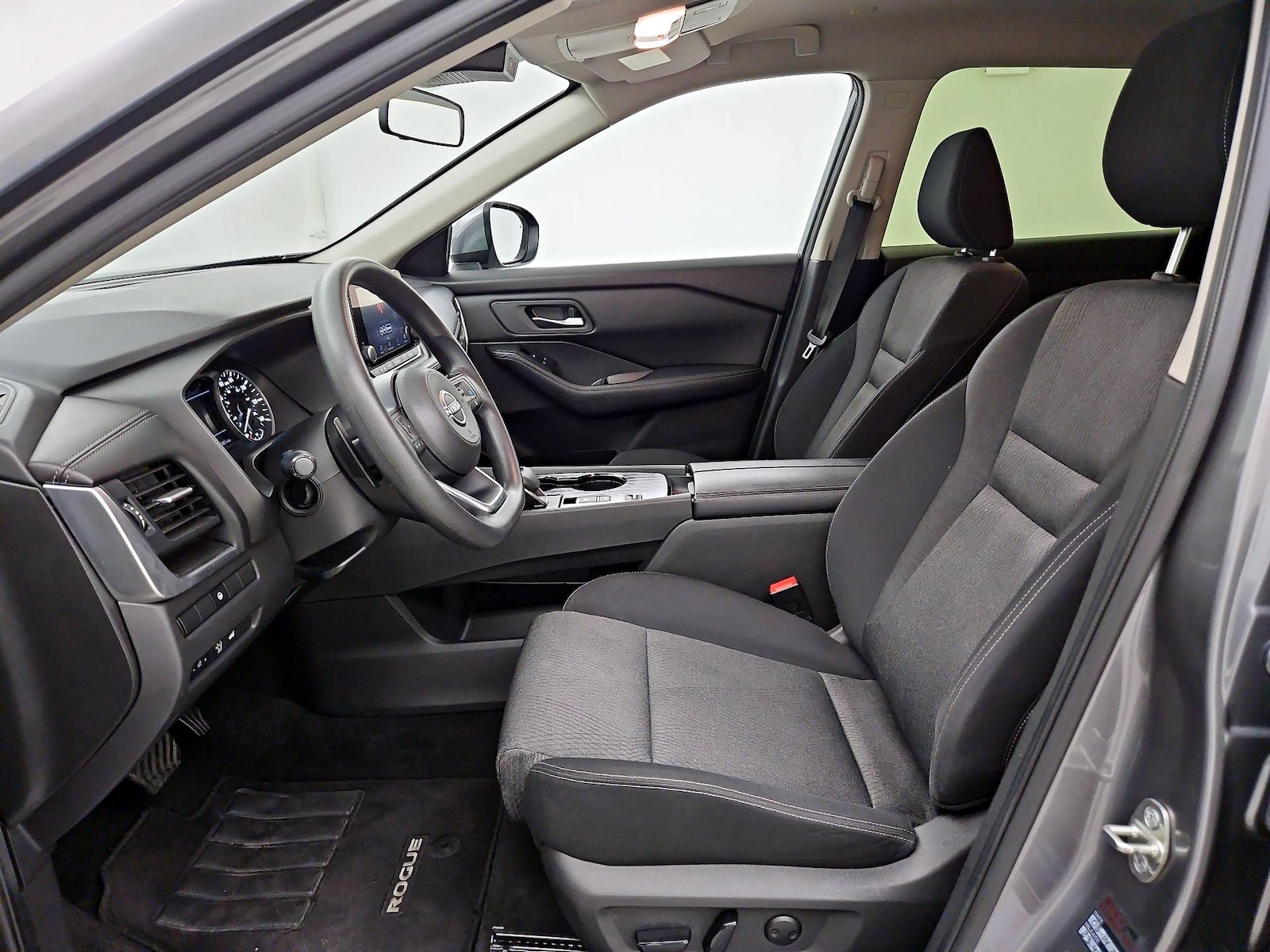 Power Seat(s) & Side Airbags