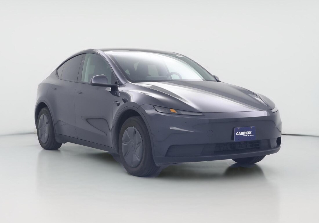 2026 Tesla Model Y Rear-Wheel Drive in Gray — CarMax photo