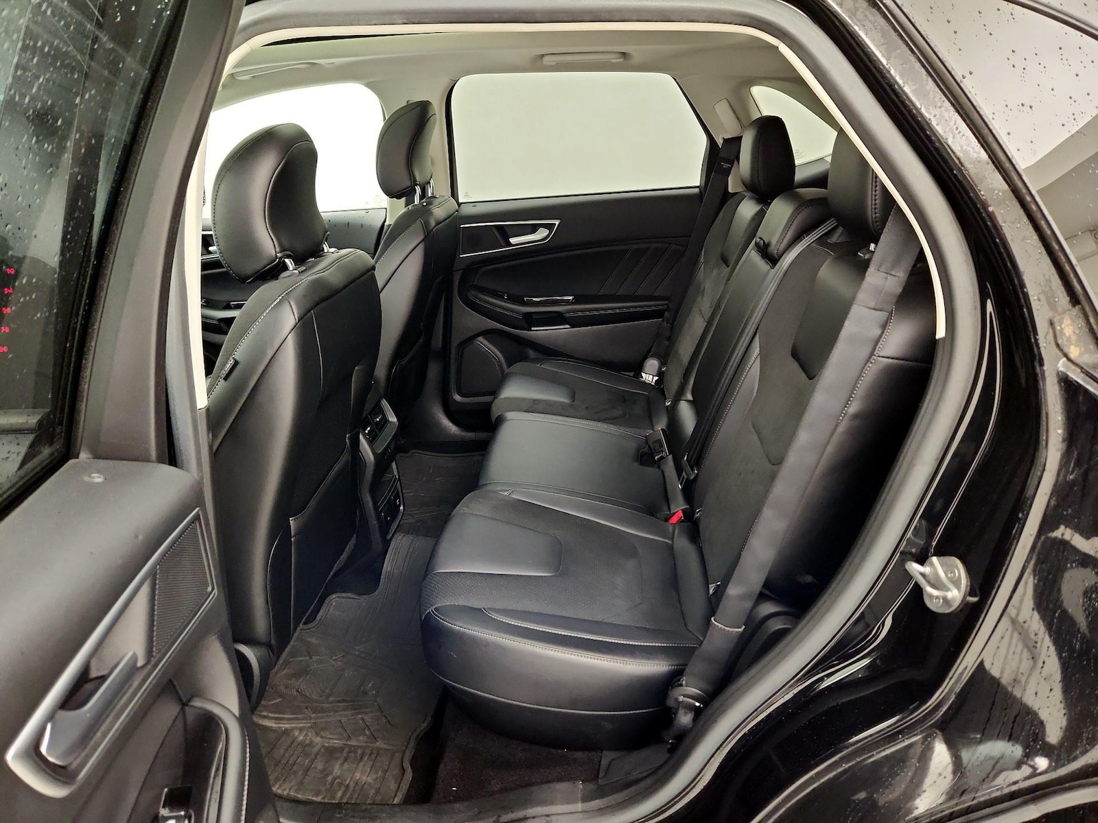 Rear Entertainment System