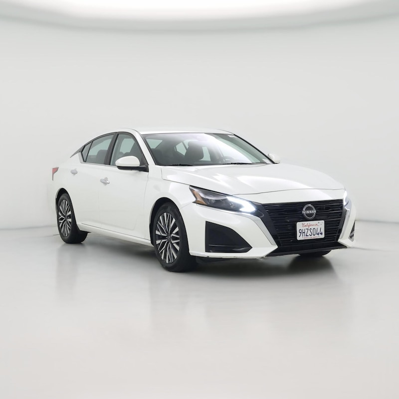 2023 Nissan Altima SV