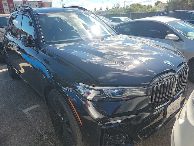2021 BMW X7 M50i