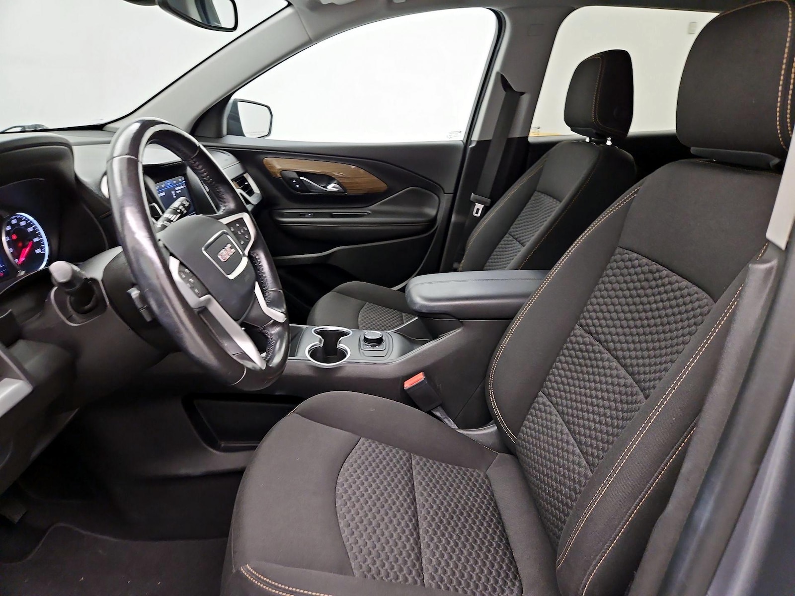 Power Seat(s) & Side Airbags