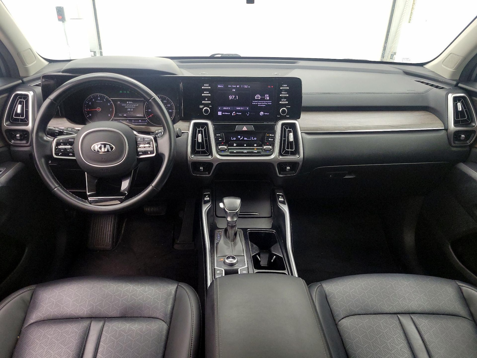 Apple CarPlay® & Android Auto™