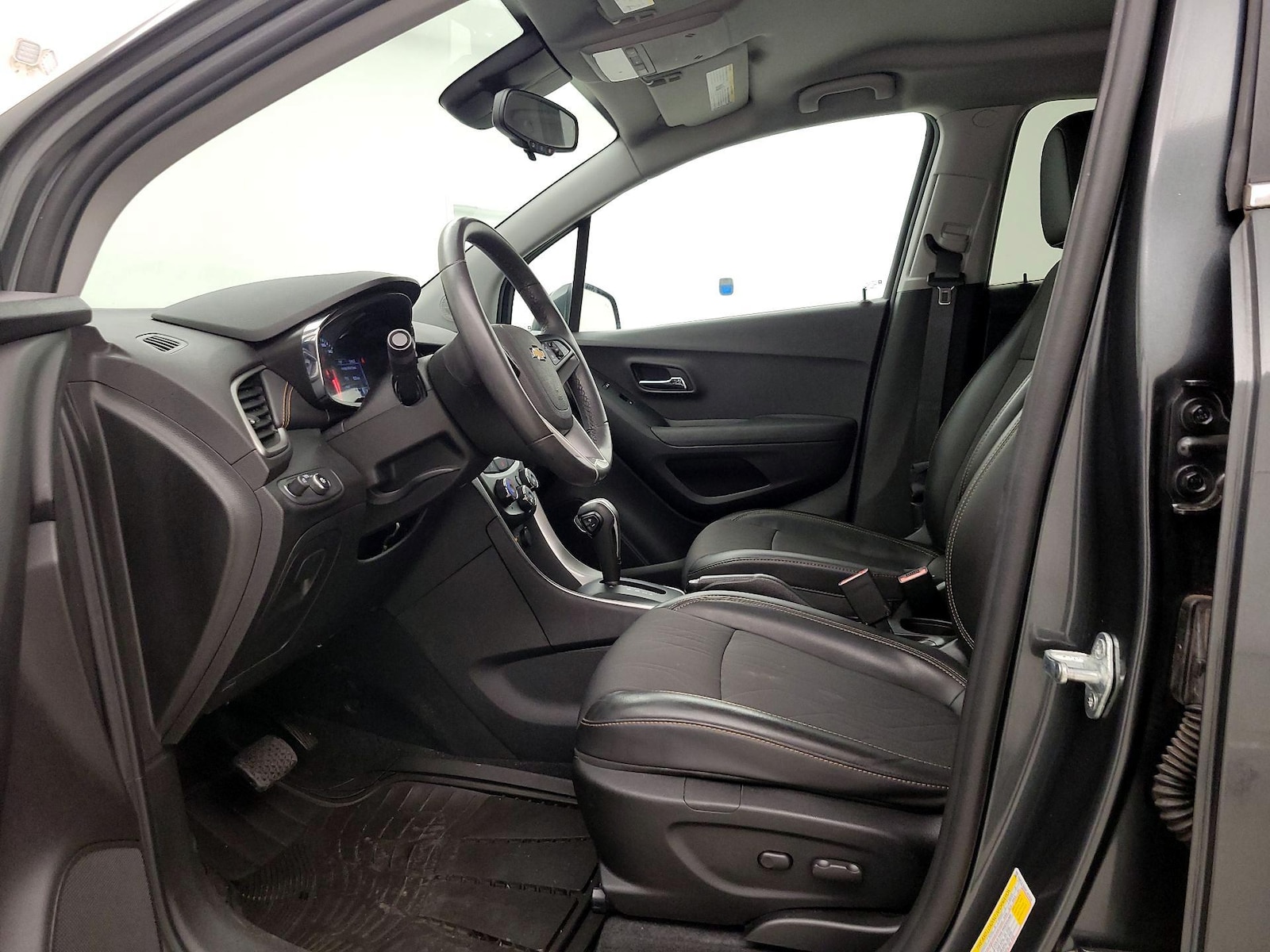 Power Seat(s) & Side Airbags