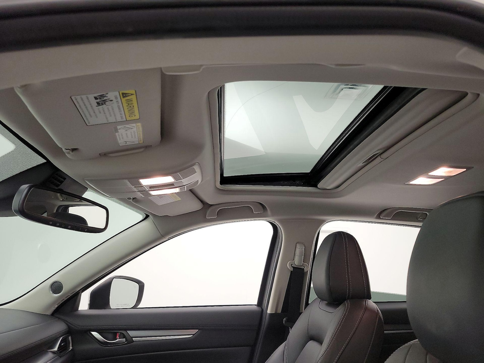 Sunroof(s) & Overhead Airbags