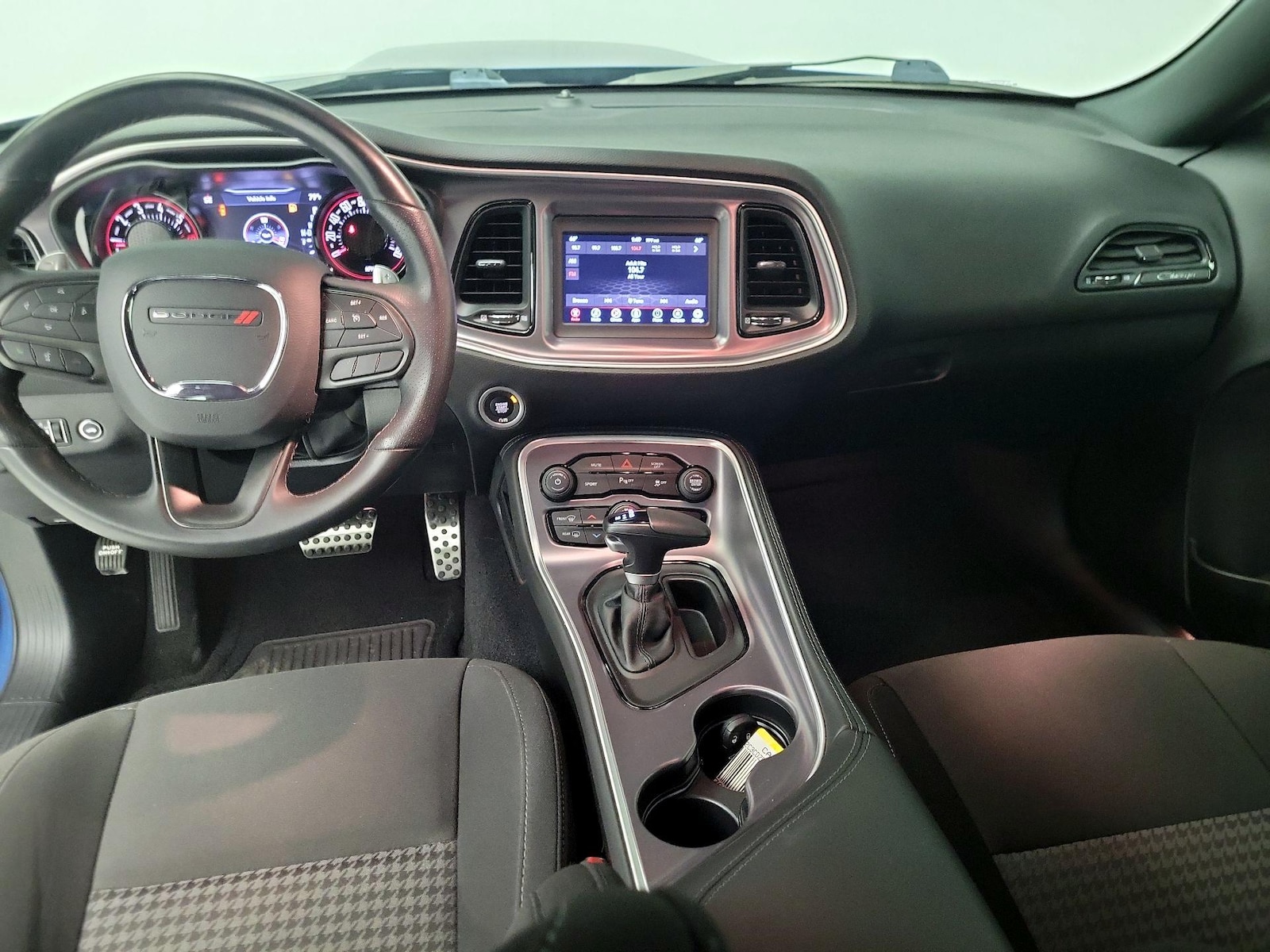 Apple CarPlay® & Android Auto™