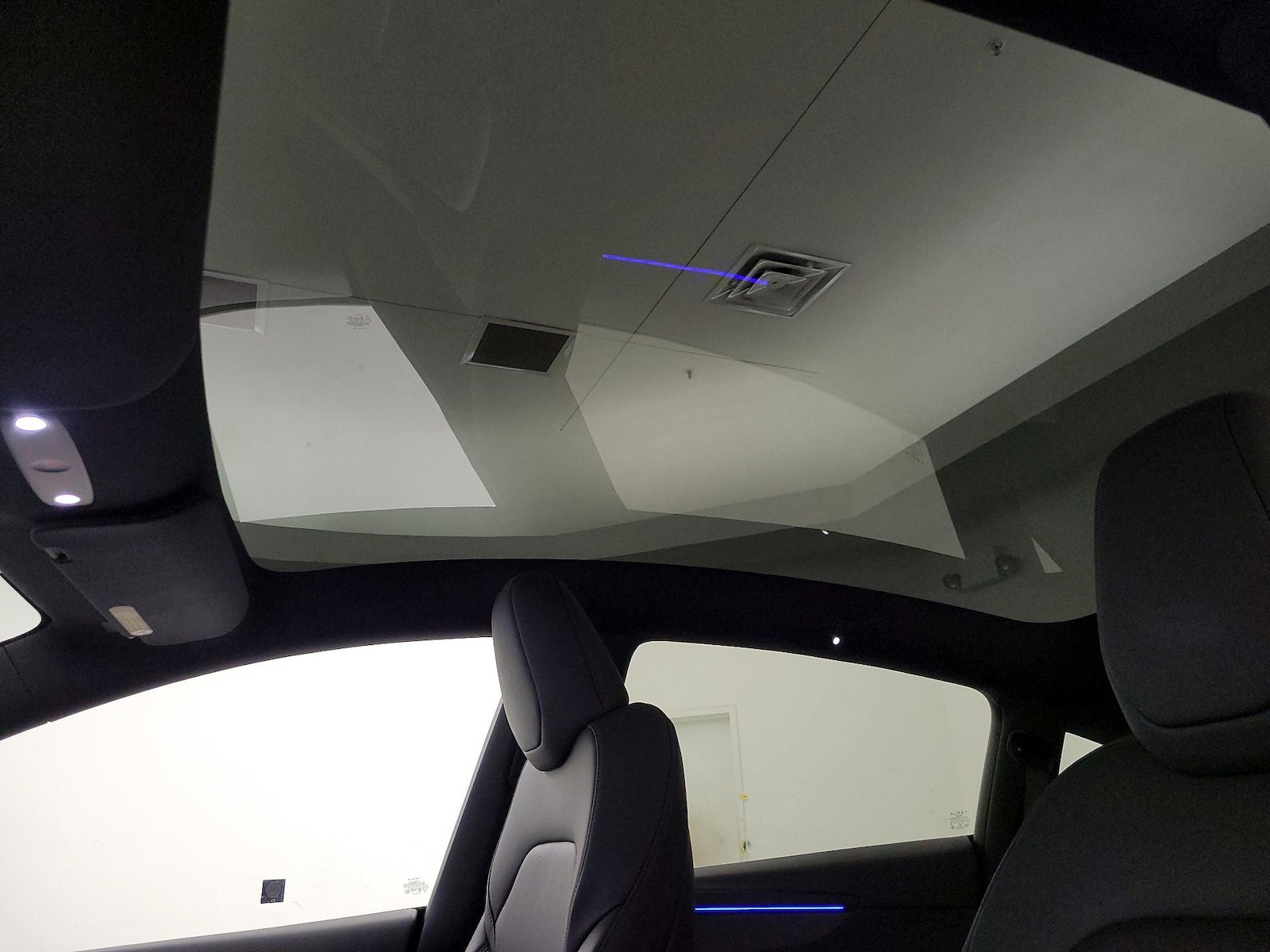 Skylight(s) & Overhead Airbags