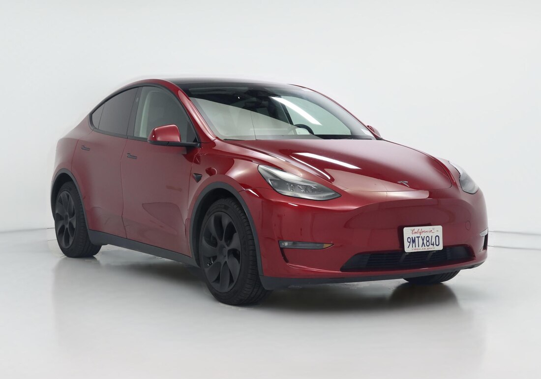 2024 Tesla Model Y Long Range in Red — CarMax photo