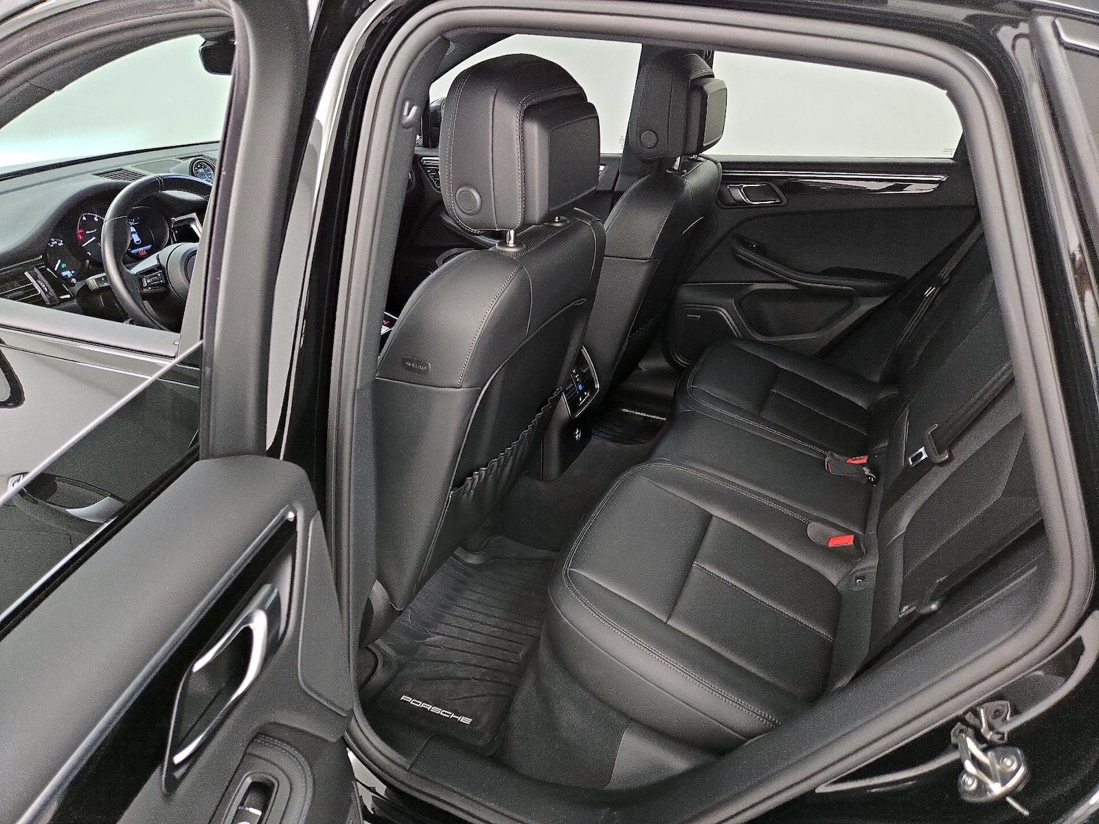 Rear Air Conditioning