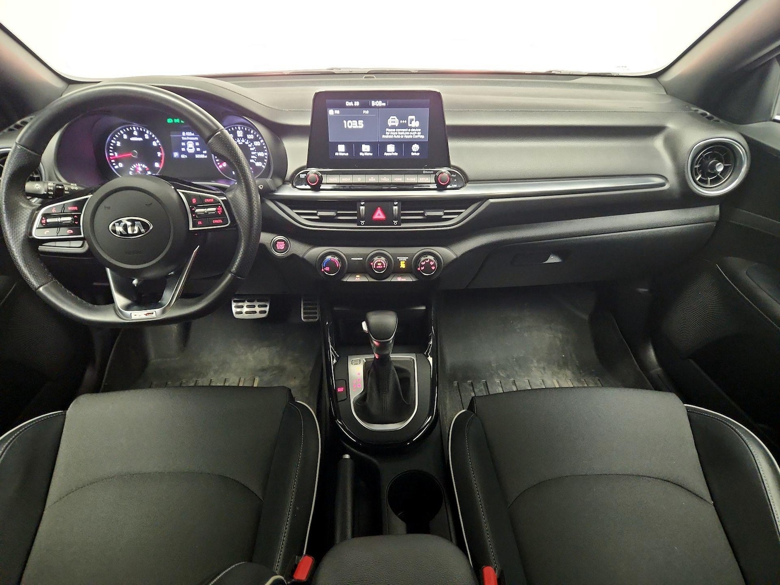 Apple CarPlay® & Android Auto™