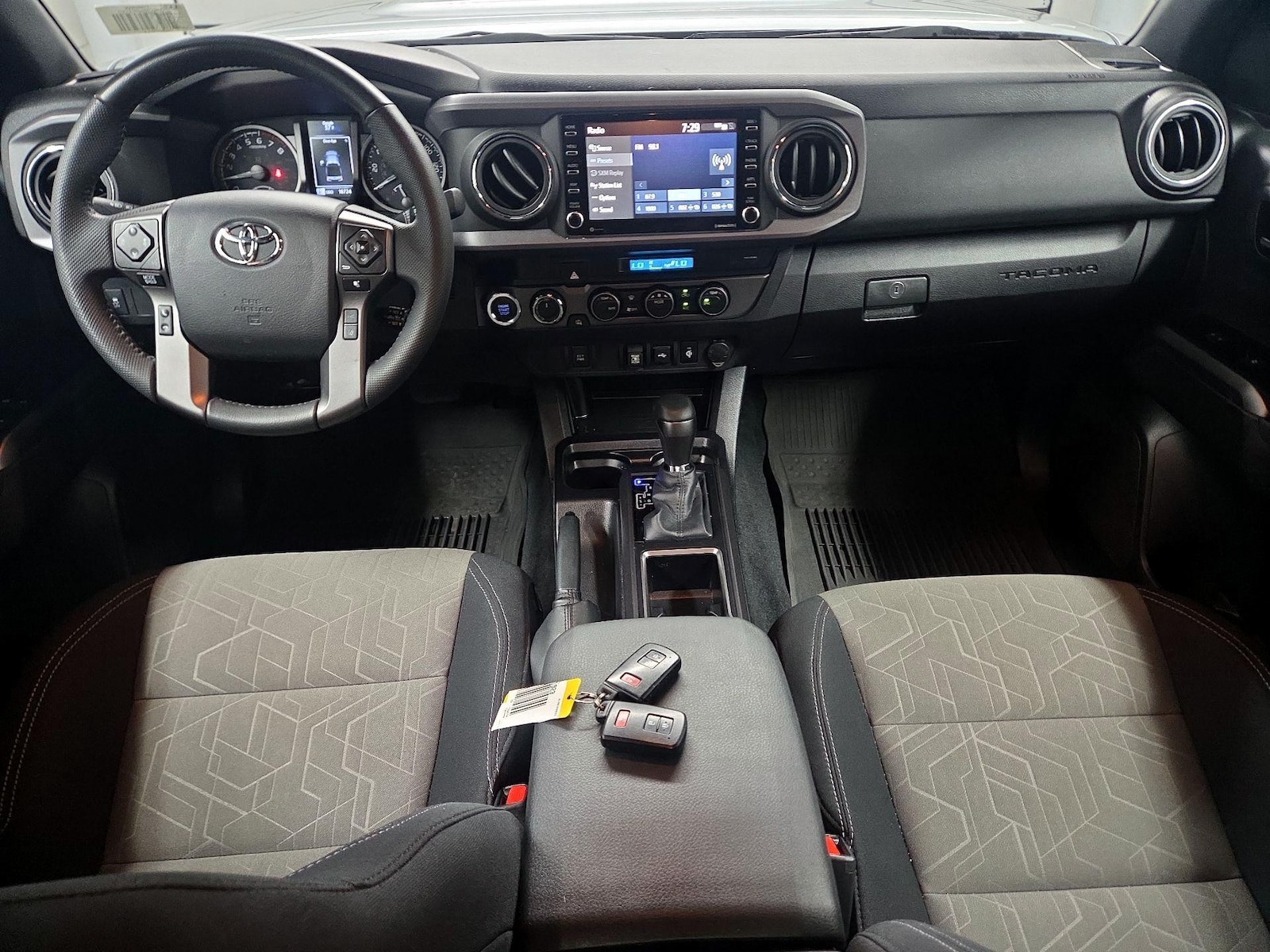 Apple CarPlay® & Android Auto™