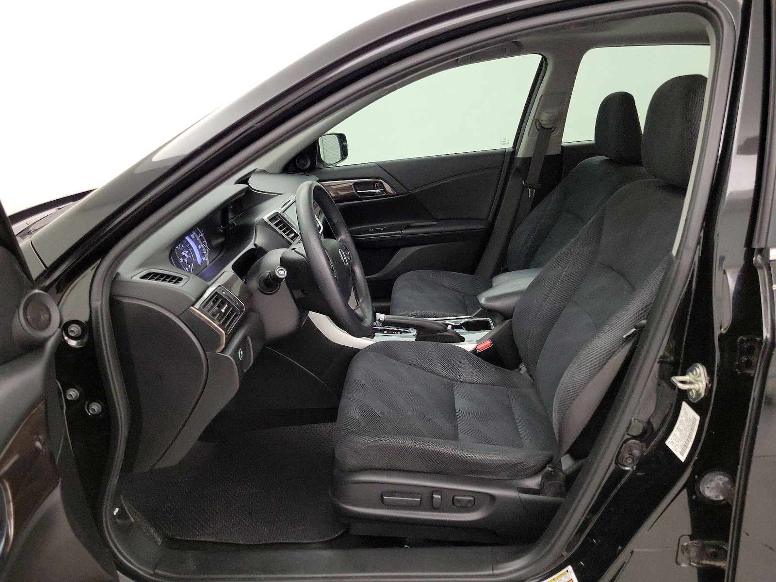 Power Seat(s) & Side Airbags