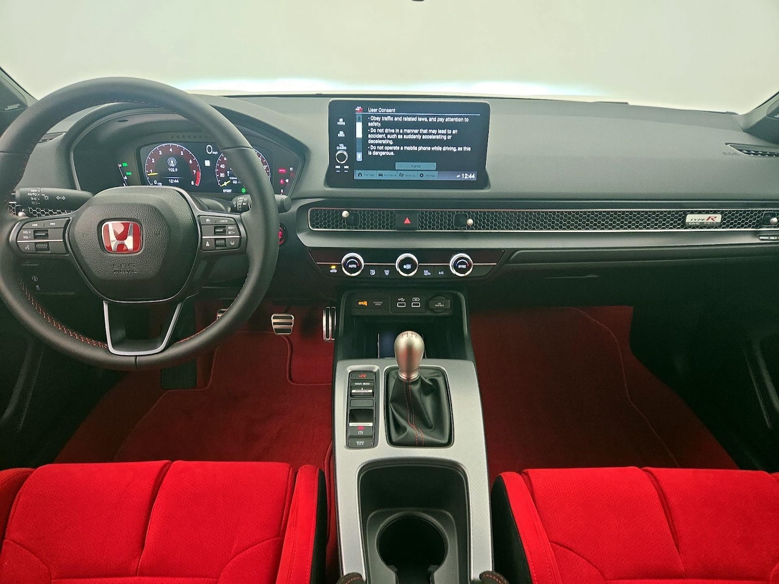 Apple CarPlay® & Android Auto™